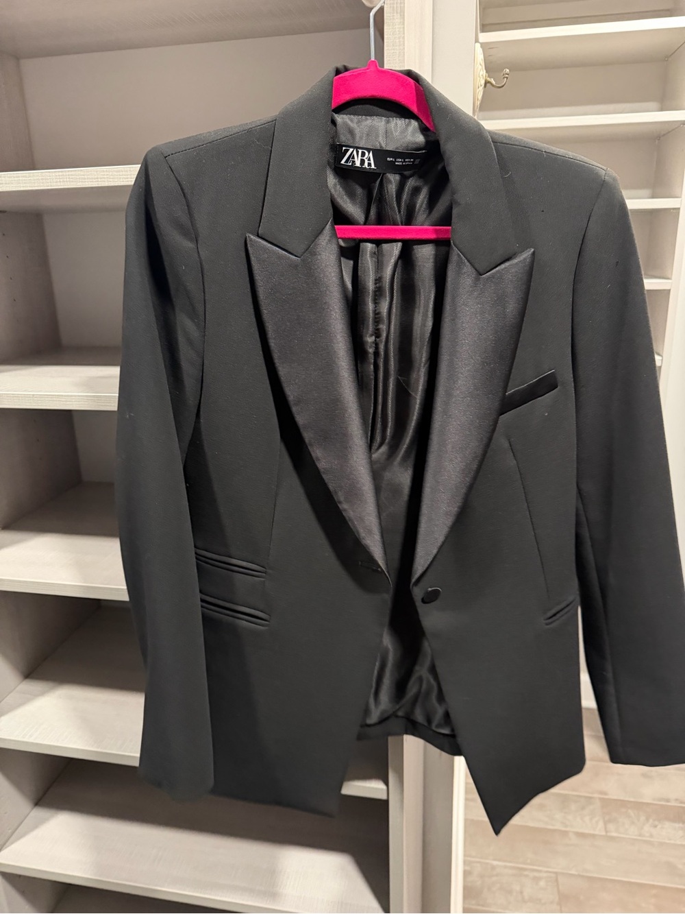 ZARA Black Satin-Lapel Tuxedo Blazer